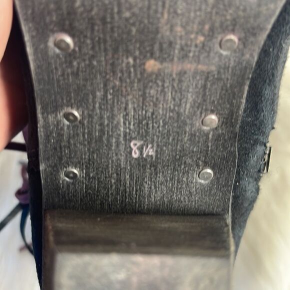 Sam Edelman Louie Black Suede Fringed Booties Sz 8.5 - Picture 6 of 8